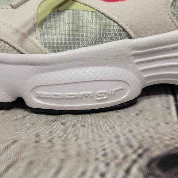 Womens Nike Zoom Air Fire- Light Silver/Hyper Pink/Olive Aura/White - Picture 7 of 12